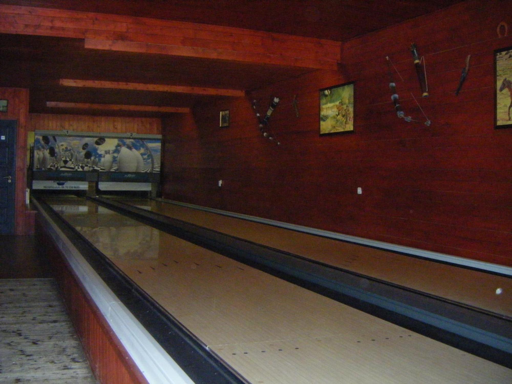Williams Village Bowling & Country Club